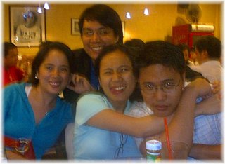 12102005.jpg